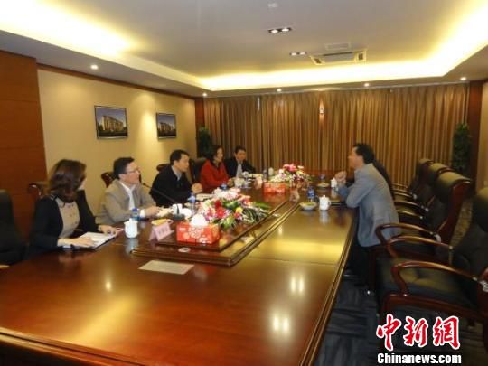 上海金山區區長深入僑資企業走訪 肯定僑企貢獻